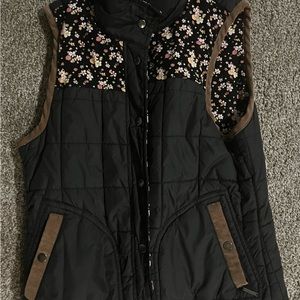 Small Volcom reversible vest